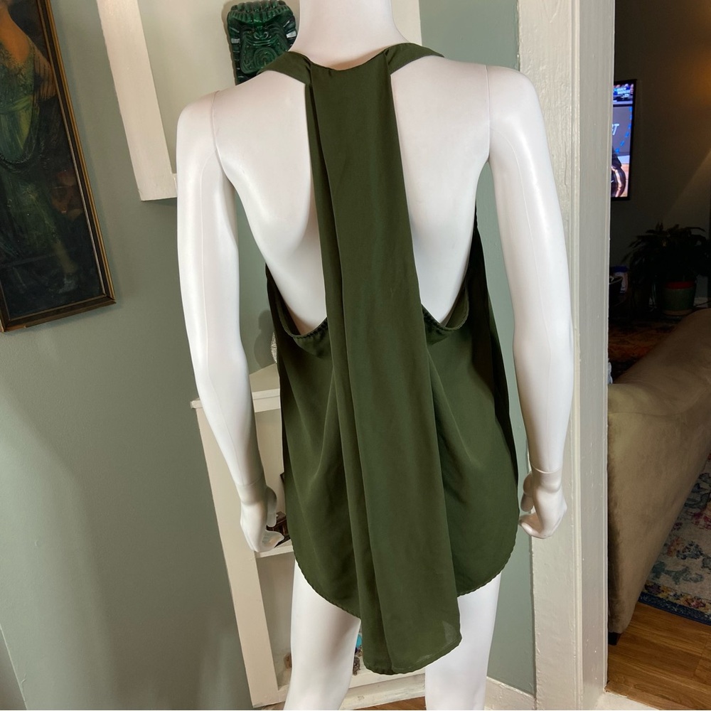 3/$12 Harve Benard Army Green Draped Racerback Tank Top Large L Keyhole - Picture 4 of 12